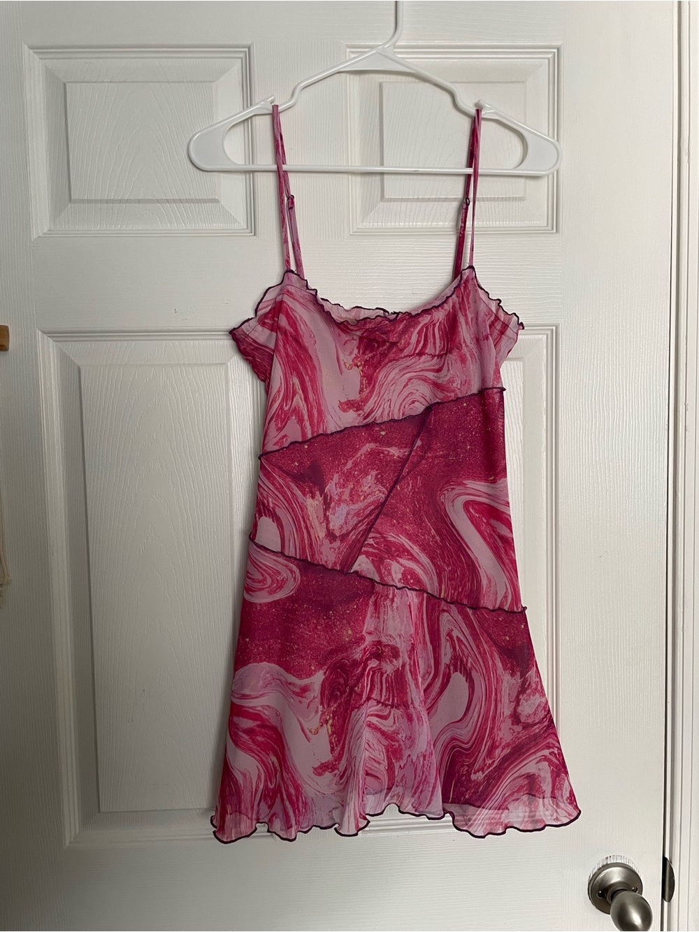 Urban Outfitters Women’s size Small Petite Pink Marble Slip Dress